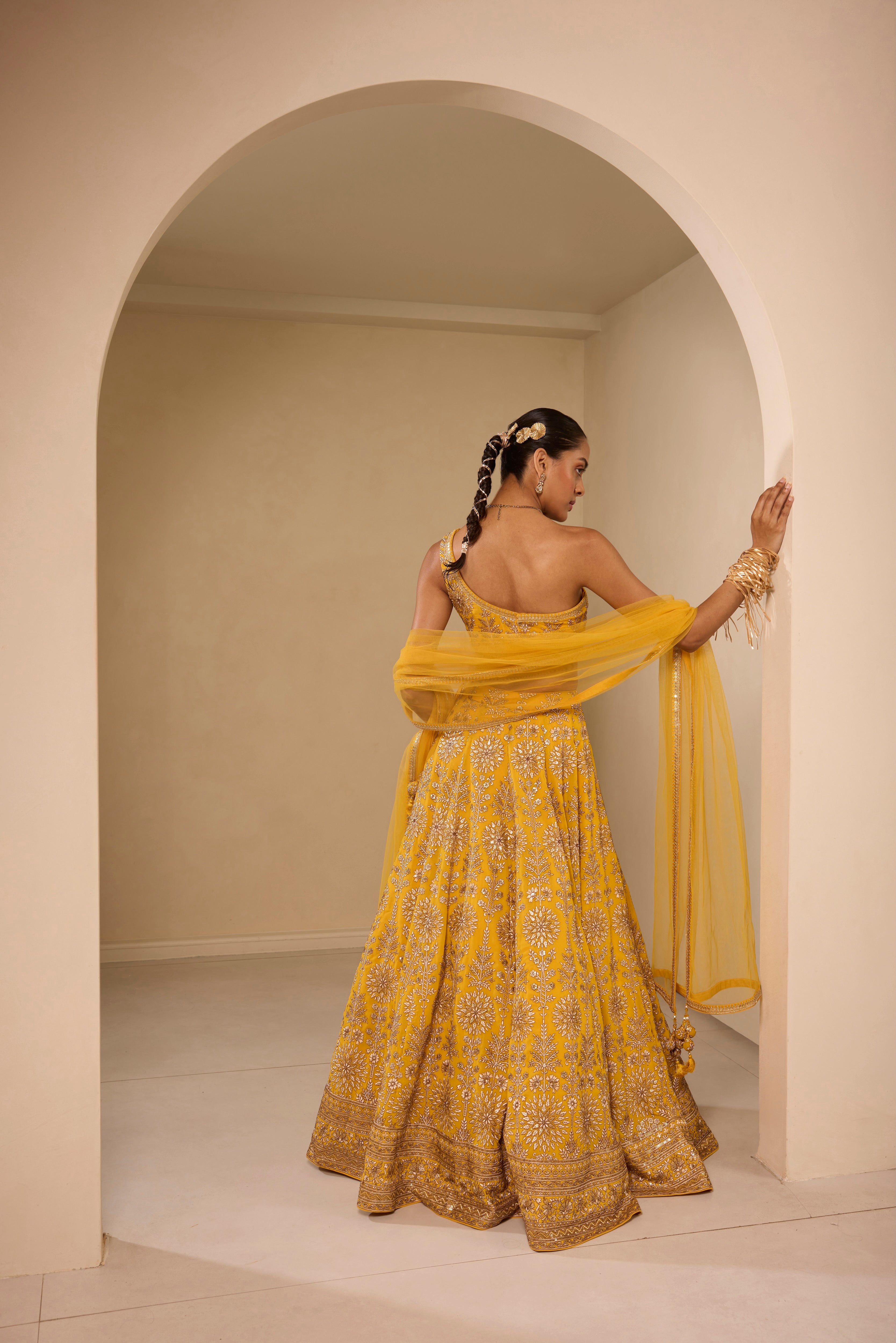 Adaa Lengha